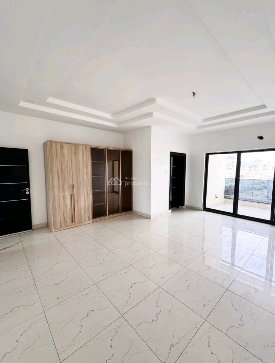 Luxury Living at Its Best in Guzape! Newly Built 4-bedroom Terrace Dup, Guzape District, Abuja, House for Sale