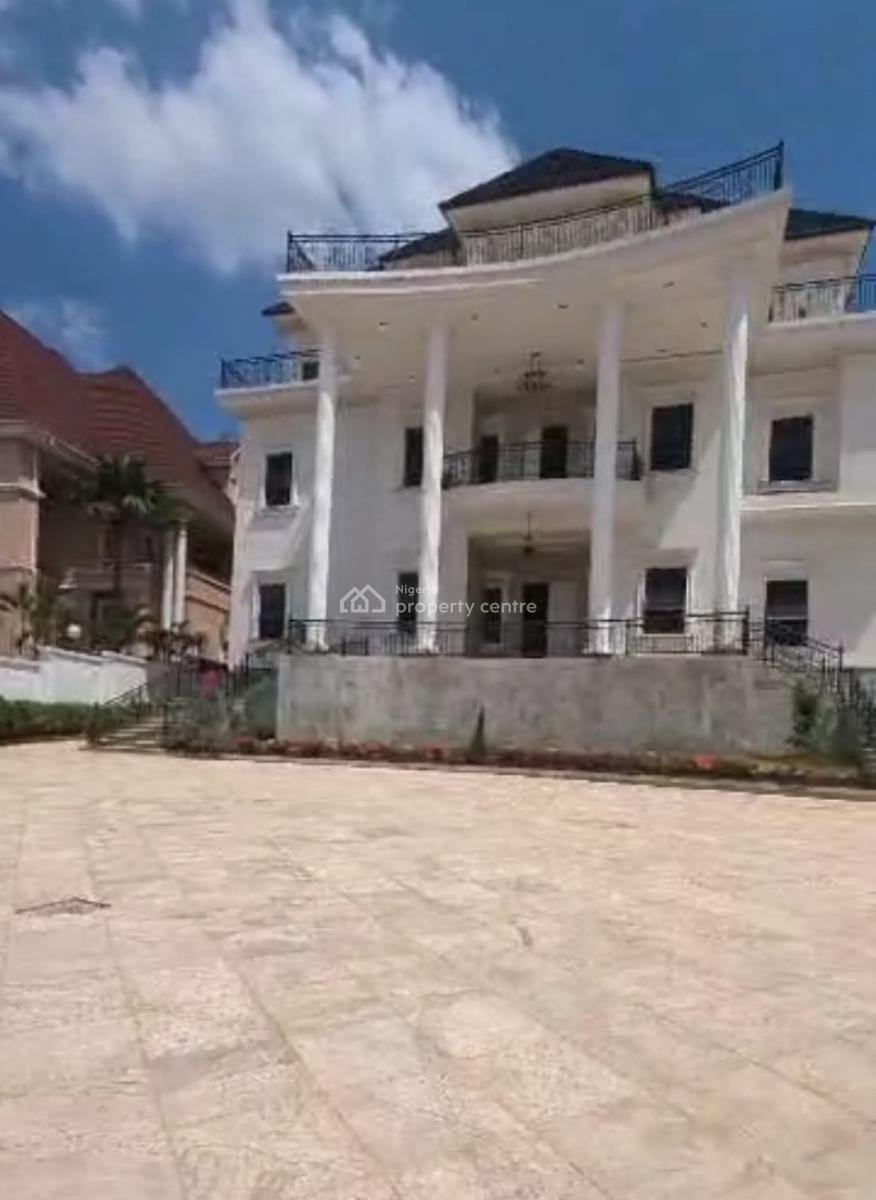 10 Bedrooms. with 25 Car Park 4 Sitting Room.  4bq., Maitama District, Abuja, Detached Duplex for Sale