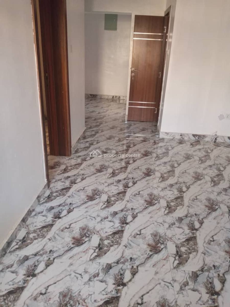 3 Bedroom Apartment, Lekki Phase 1, Lekki, Lagos, Flat / Apartment for Rent