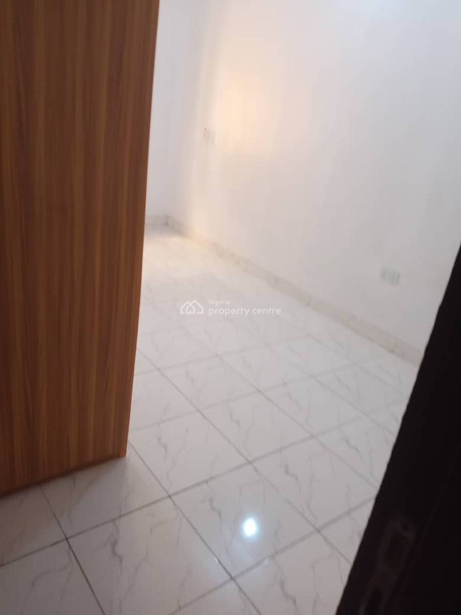 3 Bedroom Apartment, Lekki Phase 1, Lekki, Lagos, Flat / Apartment for Rent