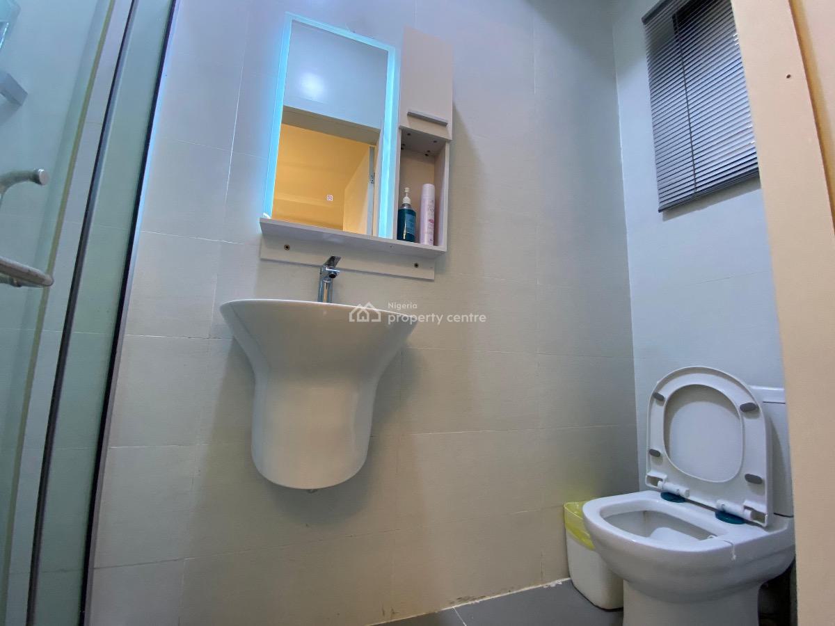 Luxury 3 Bedroom Semidetached Duplex, Bankole Lukmon Street, Ologolo, Lekki, Lagos, House Short Let