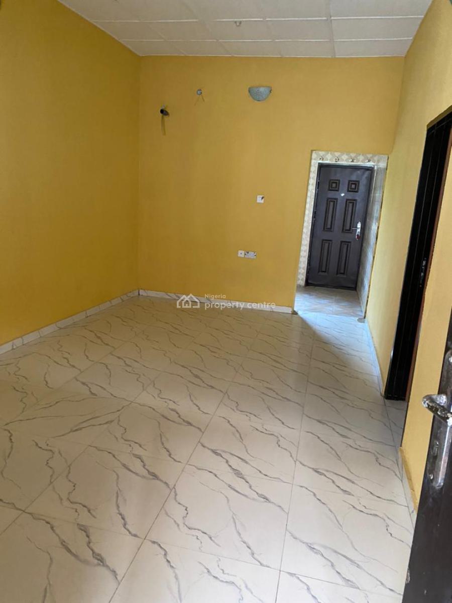 Solid and Well Maintained 2 Bedroom Apartment, Eko Akete By Uba Bus Stop, Awoyaya, Ibeju Lekki, Lagos, Flat / Apartment for Rent