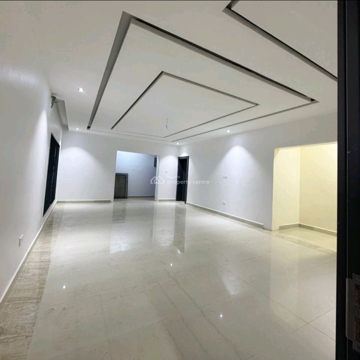 Newly Constructed 4bedrooms with with 1room Boys Quarters. and a 4bedr, Life Camp, Abuja, House for Sale