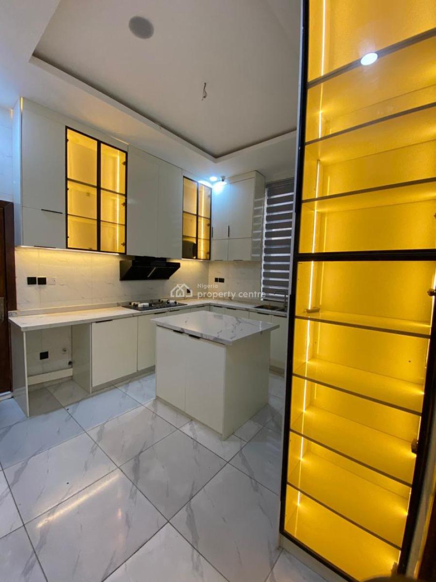 Luxurious 5 Bedroom Fully Detached Duplex with Bq, Chevron, Lekki, Lagos, Detached Duplex for Sale