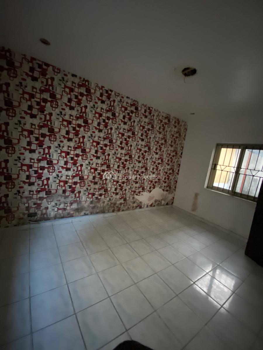 Room and Parlor (mini Flat) in a Secure Luxury Estate, in a Secure Luxury Estate, Ikota, Lekki, Lagos, Mini Flat (room and Parlour) for Rent