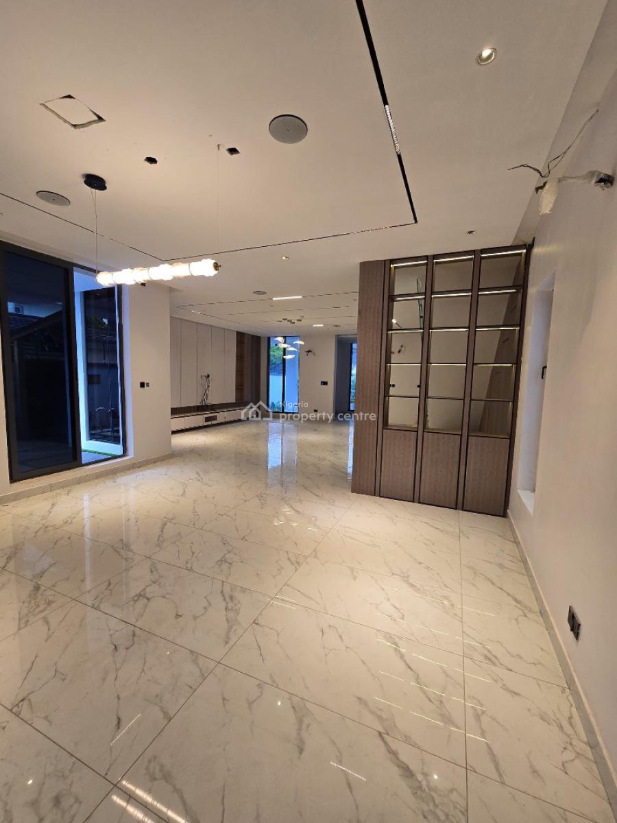 Spacious 5-bedroom Detached for Luxury with Pool, Cinema and Study Roo, Lekki Phase 1, Lekki, Lagos, Detached Duplex for Sale