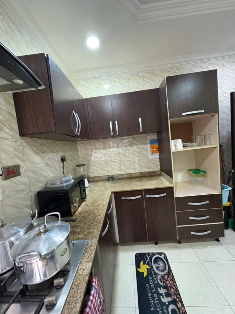 Fully Furnished 2 Bedroom Apartment with 24/7 Hrs, Lekki Phase 1, Lekki, Lagos, Flat / Apartment for Rent