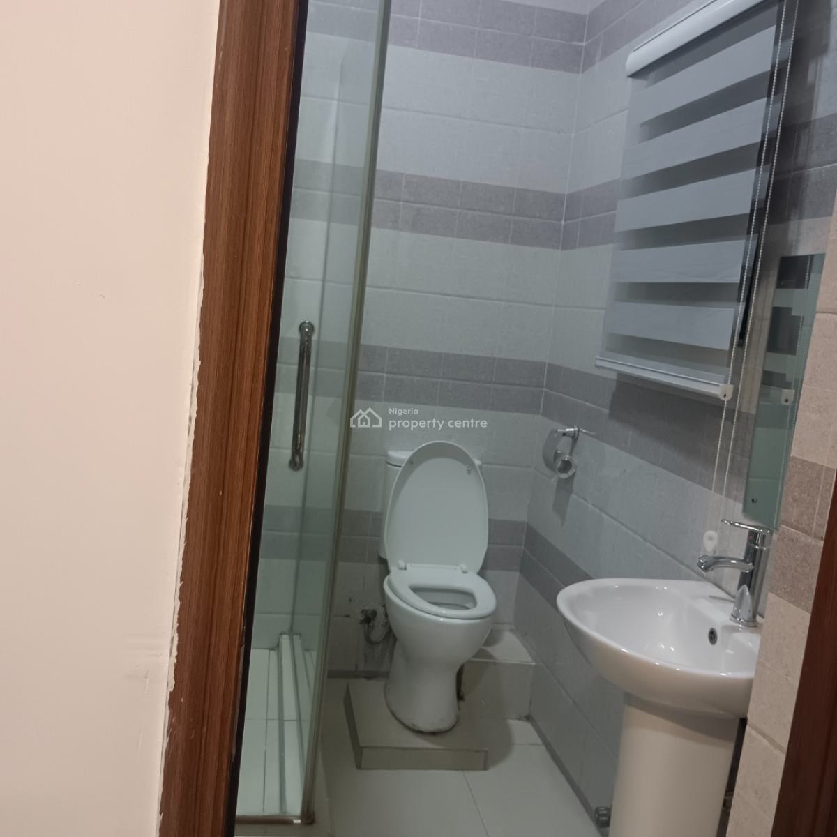 Cozy and Sharp One Bedroom Apartment, Ope Daniels Close Ikate By Chisco Bus Stop, Lekki, Lagos, Mini Flat (room and Parlour) Short Let