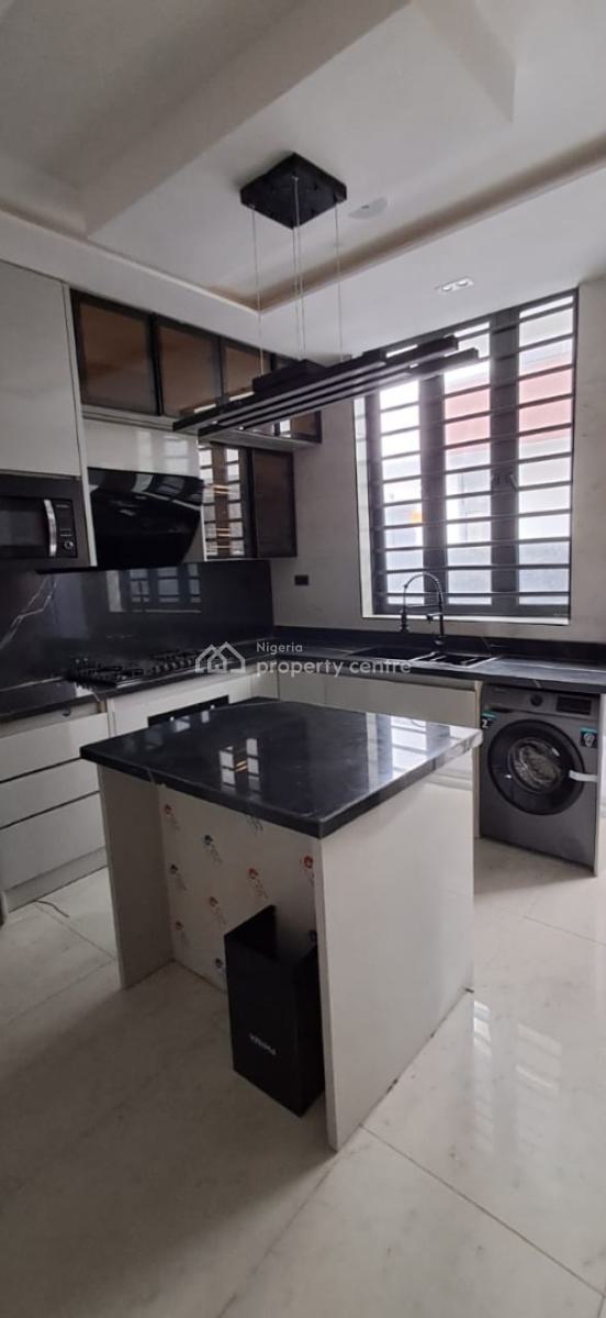 5 Bedrooms Detached Duplex Plus a Room Bq, Lekki Phase 1, Lekki, Lagos, Detached Duplex for Sale