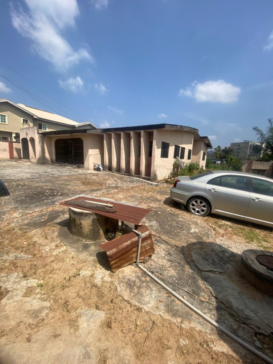 5 Bedroom Bungalow on 1 and a Half Plot of Land, Ijapo Extension Akure, Akure, Ondo, Detached Bungalow for Sale