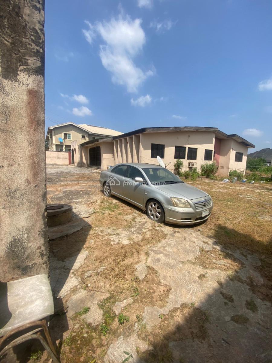 5 Bedroom Bungalow on 1 and a Half Plot of Land, Ijapo Extension Akure, Akure, Ondo, Detached Bungalow for Sale