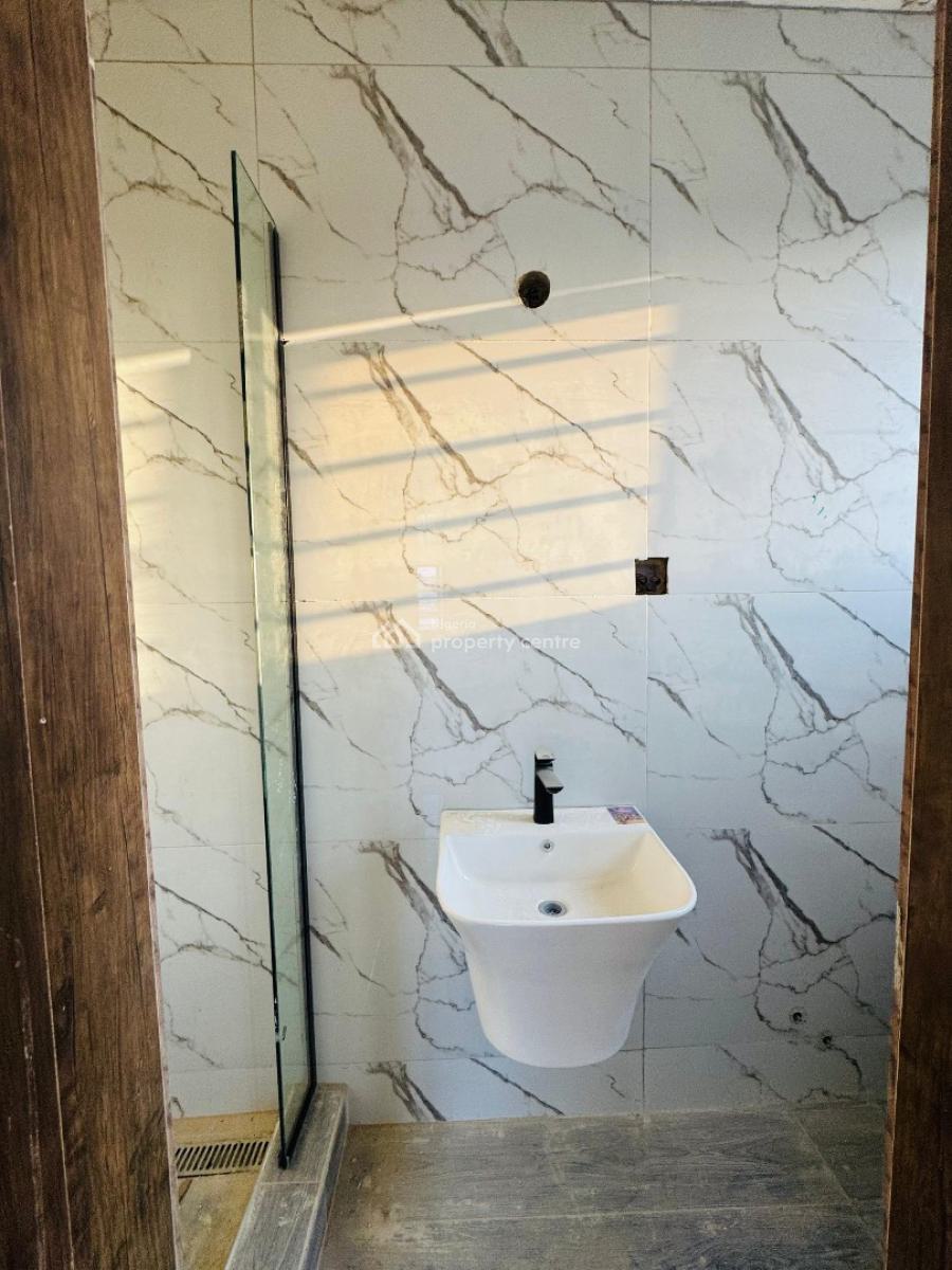 Breathtaking 4 Bedroom Terrace Duplex Plus Private Garage and Bq, Breathtaking 4 Bedroom Terrace Duplex Plus Private Garage and Bq., Maryland, Lagos, House for Sale