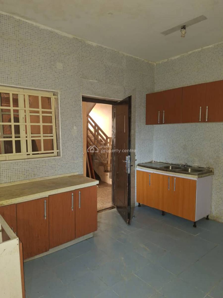 3 Bedroom Apartment, Ajah, Mobile Road, Ajah, Lagos, Flat / Apartment for Sale