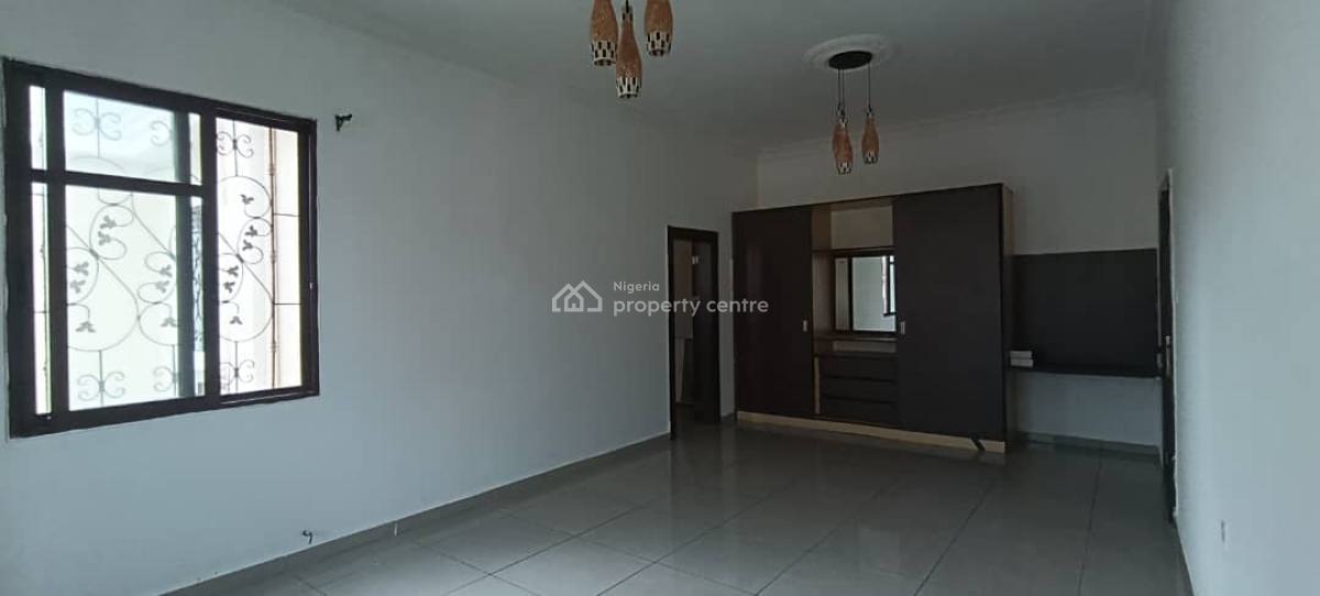 6-bedroom Semi-detached House, Lekki Phase 1, Lekki, Lagos, House for Rent
