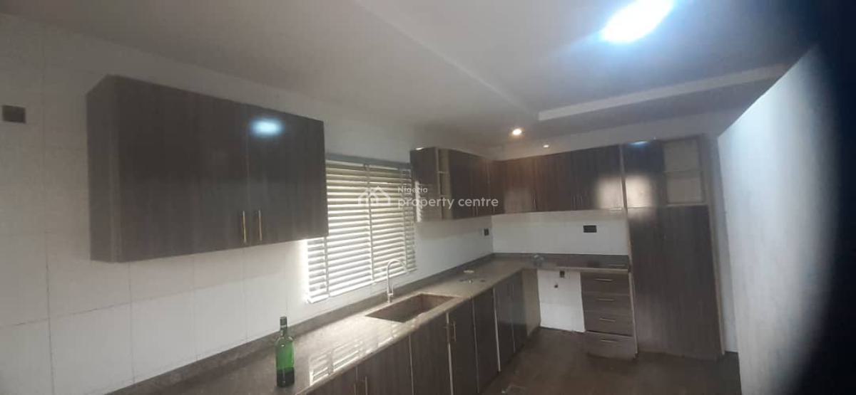 3 Bedroom Apartment, Ibile Street, Oniru, Victoria Island (vi), Lagos, Flat / Apartment for Rent