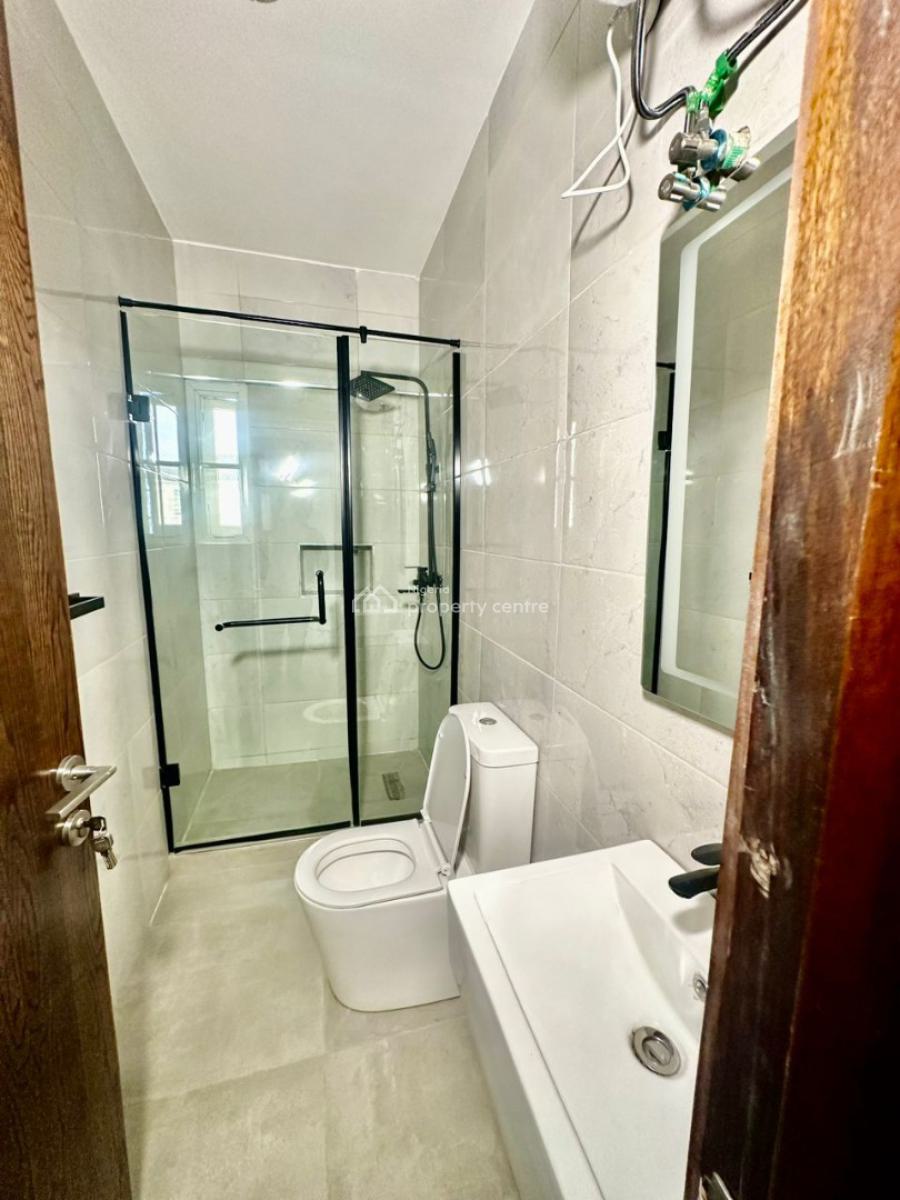 Serviced 2 Bedroom Flat with Fitted Kitchen, Parkview, Ikoyi, Lagos, Flat / Apartment for Rent