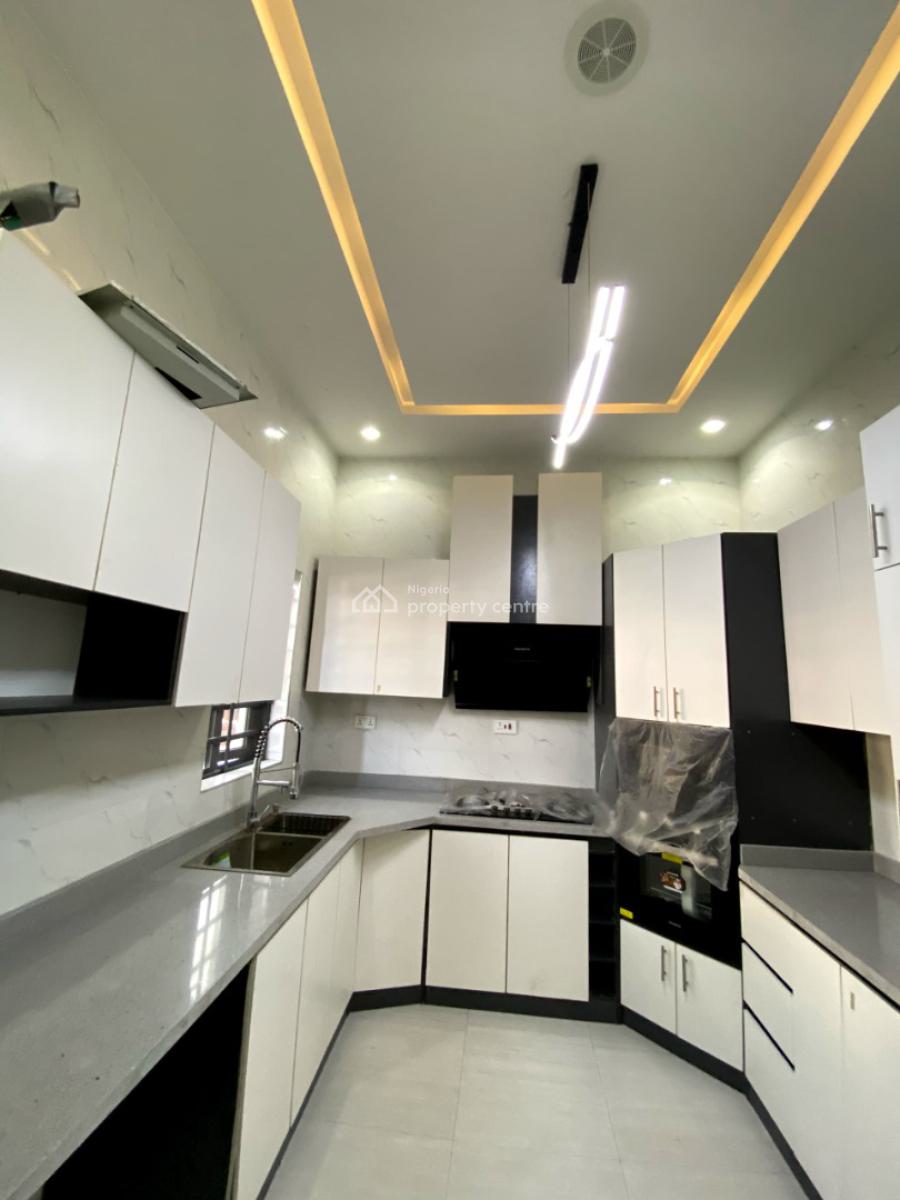 Classic 4 Bedroom Semi Detached Duplex in a Secure Estate, Orchid, Lekki, Lagos, Semi-detached Duplex for Rent