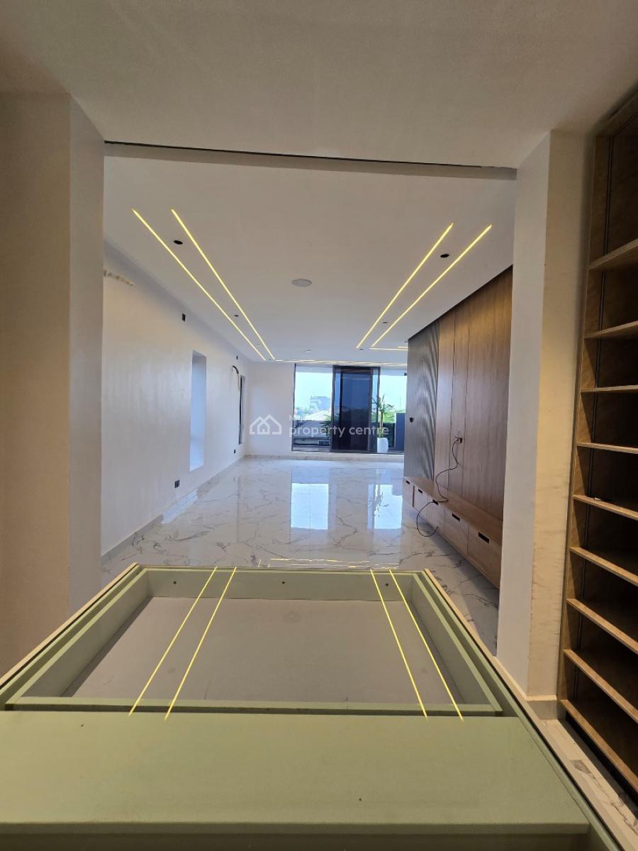 Gorgeous 5 Bedroom Duplex with a Bq and a Pool, Lekki Phase 1, Lekki, Lagos, House for Sale