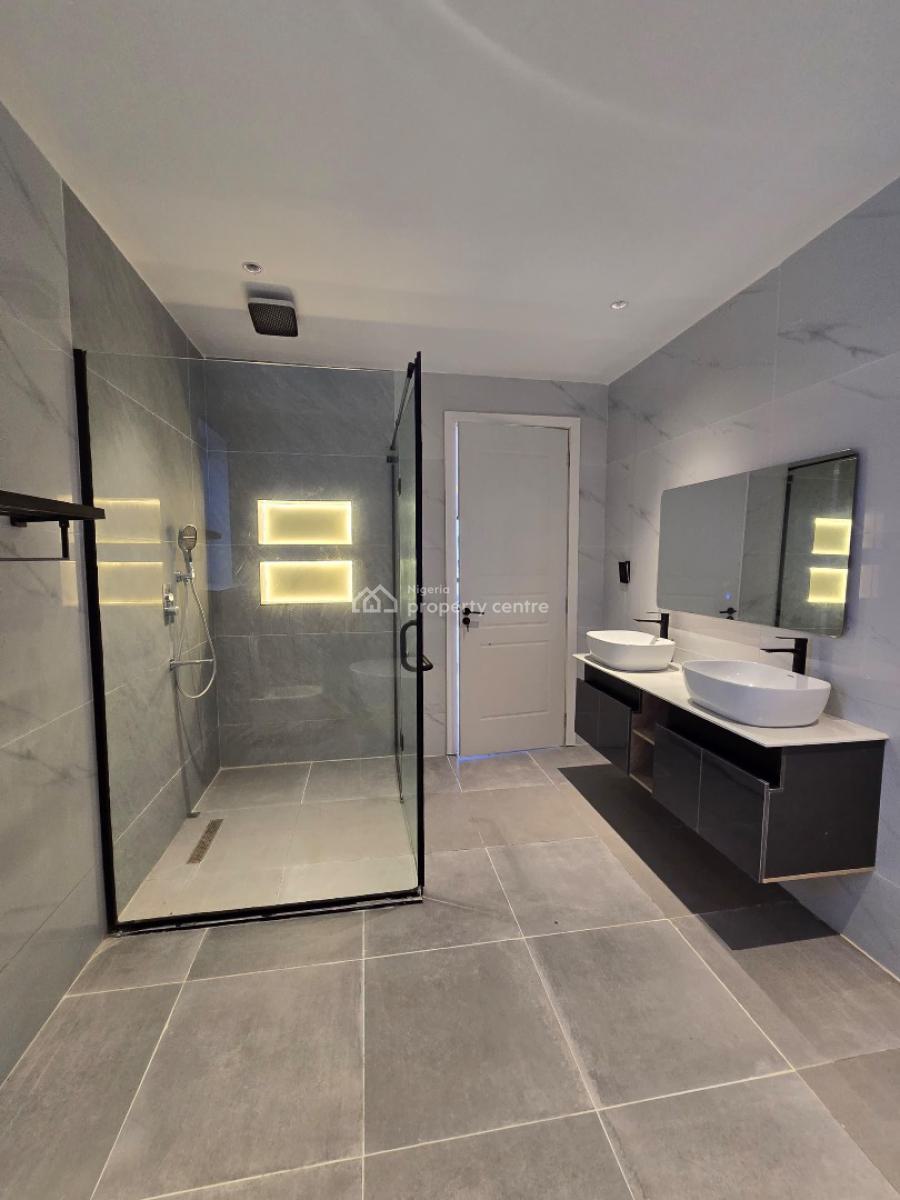 Gorgeous 5 Bedroom Duplex with a Bq and a Pool, Lekki Phase 1, Lekki, Lagos, House for Sale