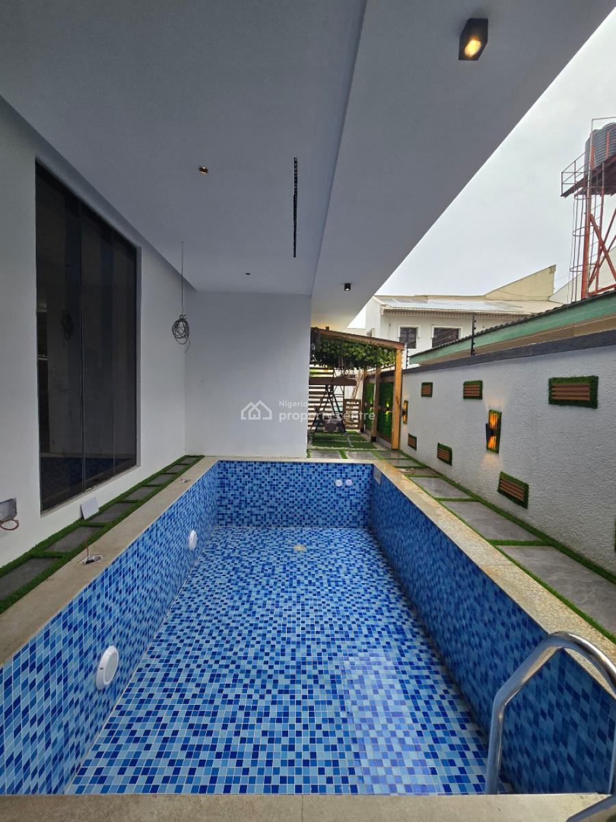 Gorgeous 5 Bedroom Duplex with a Bq and a Pool, Lekki Phase 1, Lekki, Lagos, House for Sale