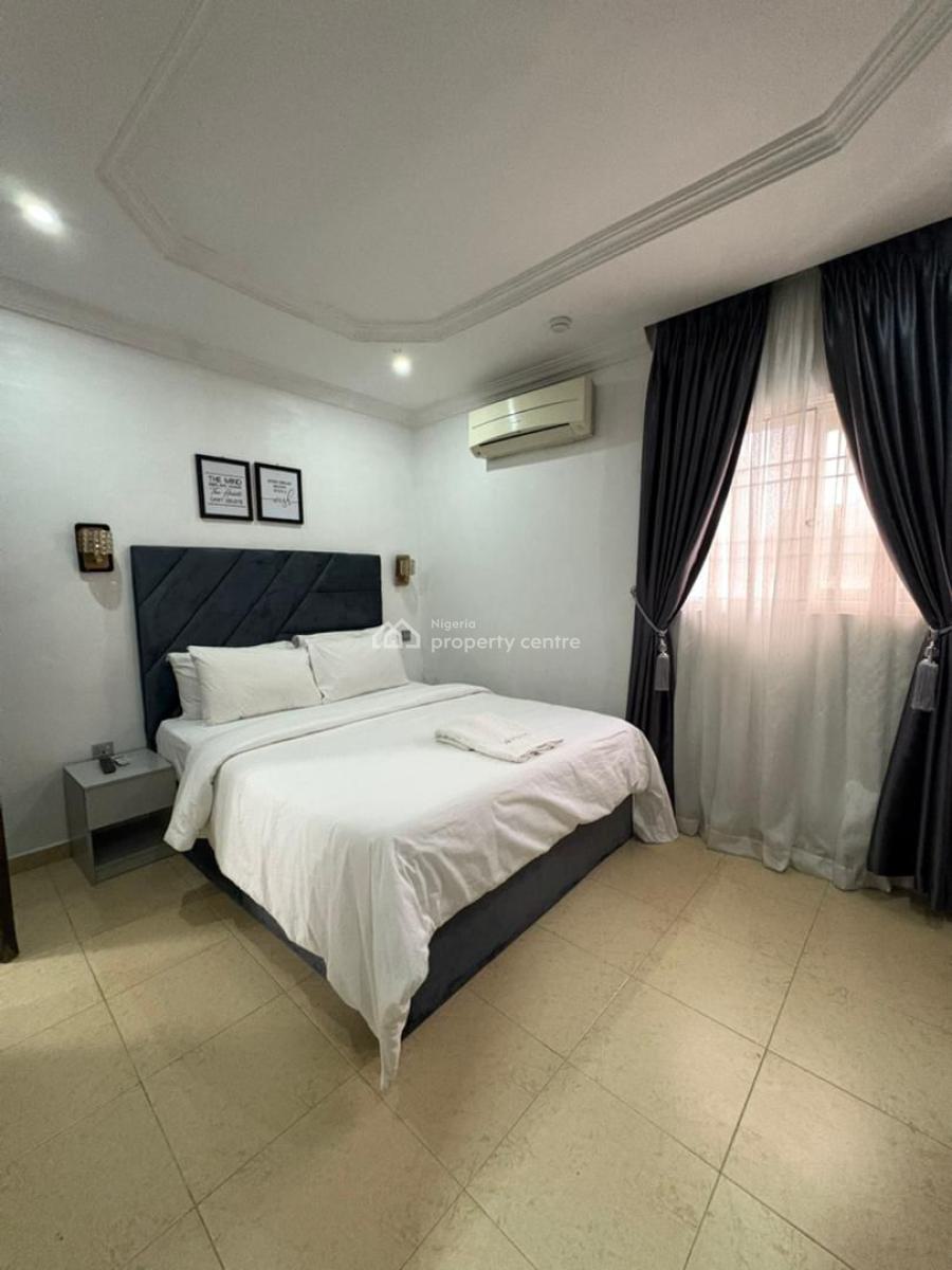 Unparalleled Value! 2-bedroom Apartment with Inverter & Wifi, Lekki Phase 1, Lekki, Lagos, Flat / Apartment for Rent