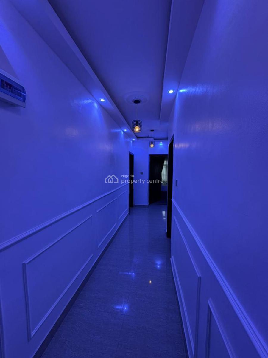 Furnished Apartment 3-bedroom in Lekki Phase 1, Lekki Phase 1, Lekki, Lagos, Flat / Apartment for Rent