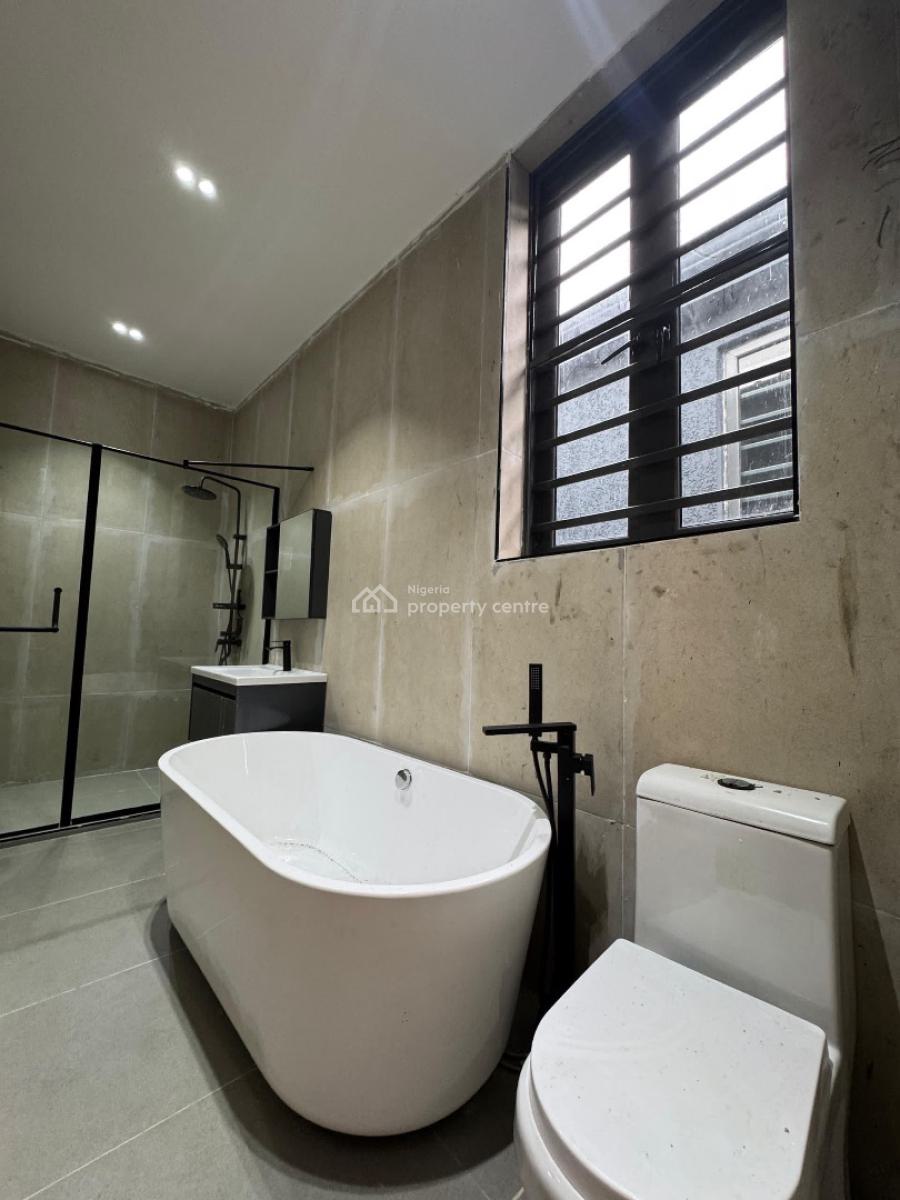 Classy 5  Bedroom Detached Duplex with a Bq in a Secure Location, Lekki Phase 1, Lekki, Lagos, Detached Duplex for Sale