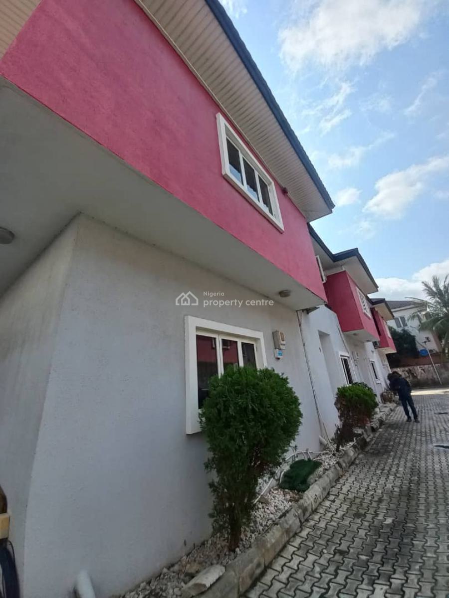 4 Bedroom Terraced Duplex, Arcadia Mews Estate, Osapa, Lekki, Lagos, Terraced Duplex for Sale