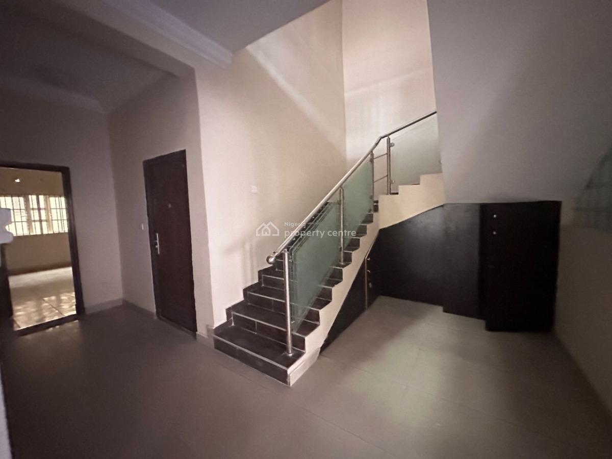 Spacious 5 Bedroom Terrace Duplex, Lekki Phase 1, Lekki, Lagos, Terraced Duplex for Rent