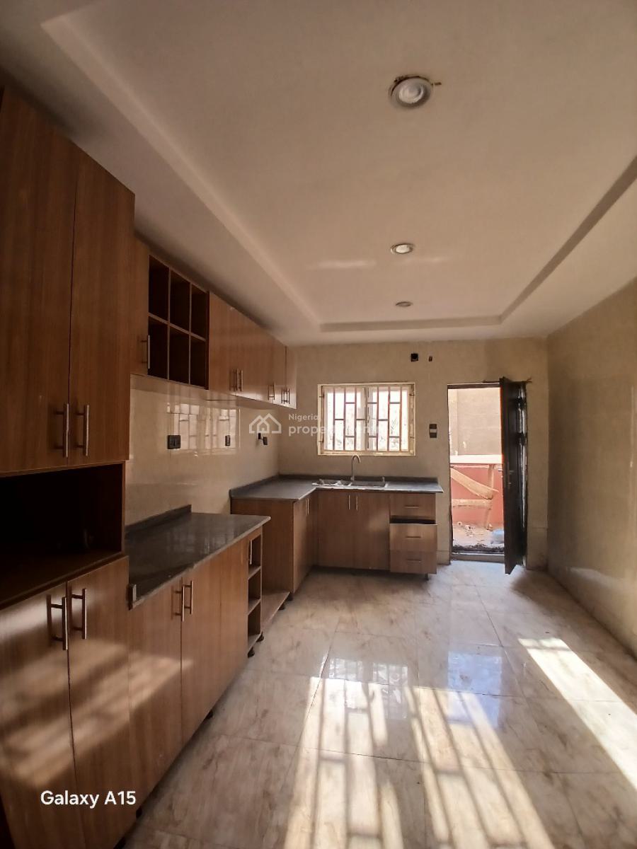Well Finished 4 Bedrooms Terrace Duplex with Bq and 2 Living Room., Apo, Abuja, Terraced Duplex for Rent