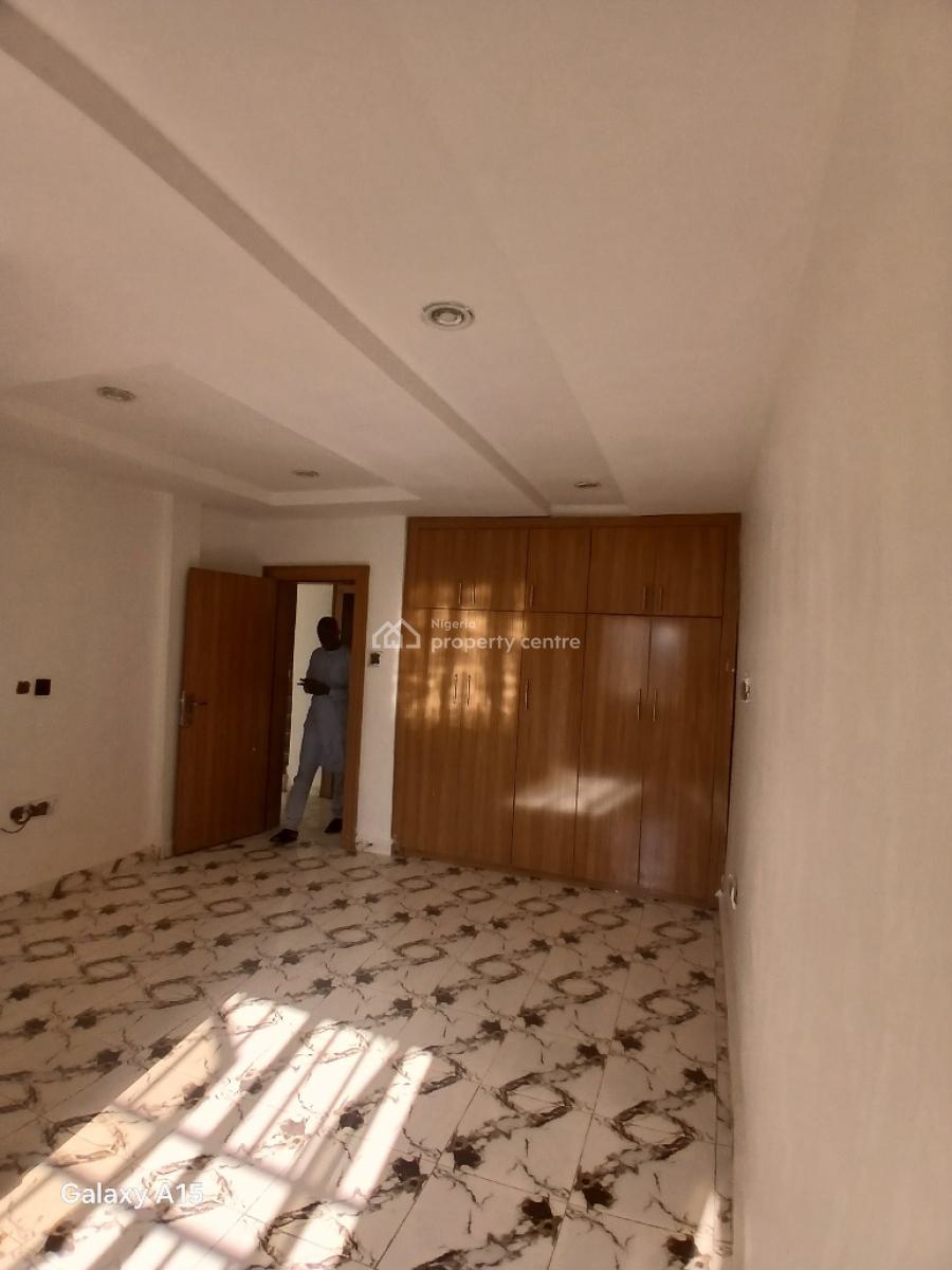 Well Finished 4 Bedrooms Terrace Duplex with Bq and 2 Living Room., Apo, Abuja, Terraced Duplex for Rent