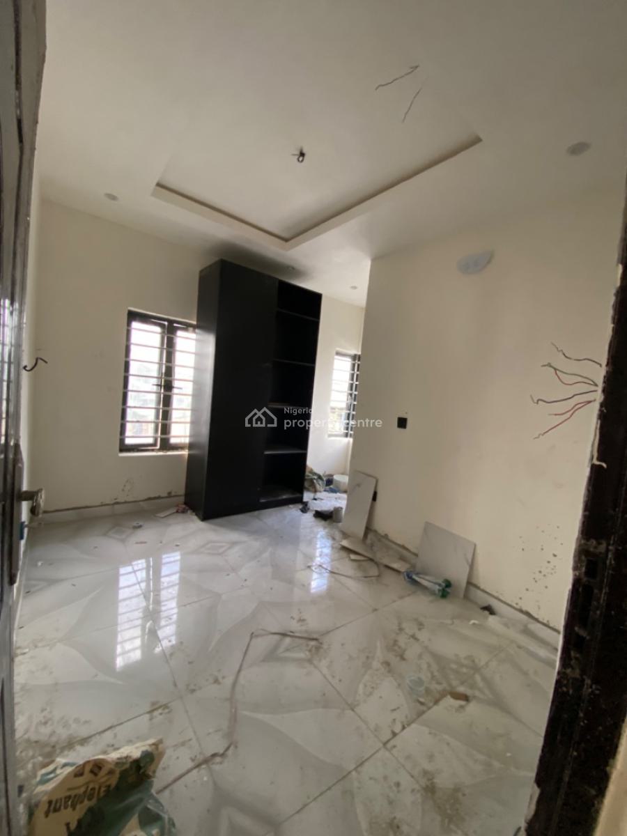 an Executive Two Bedroom Flat, Hope Estate Ogombo Off Abraham Adesanya, Lekki, Lagos, Flat / Apartment for Rent
