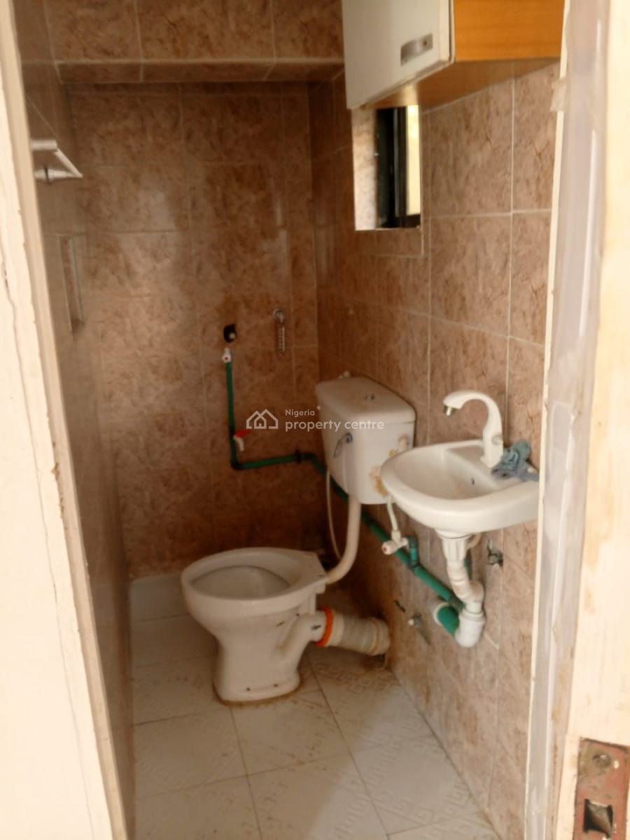 a Standard 3 Bedroom Flat, Gra, Ogudu, Lagos, House for Rent