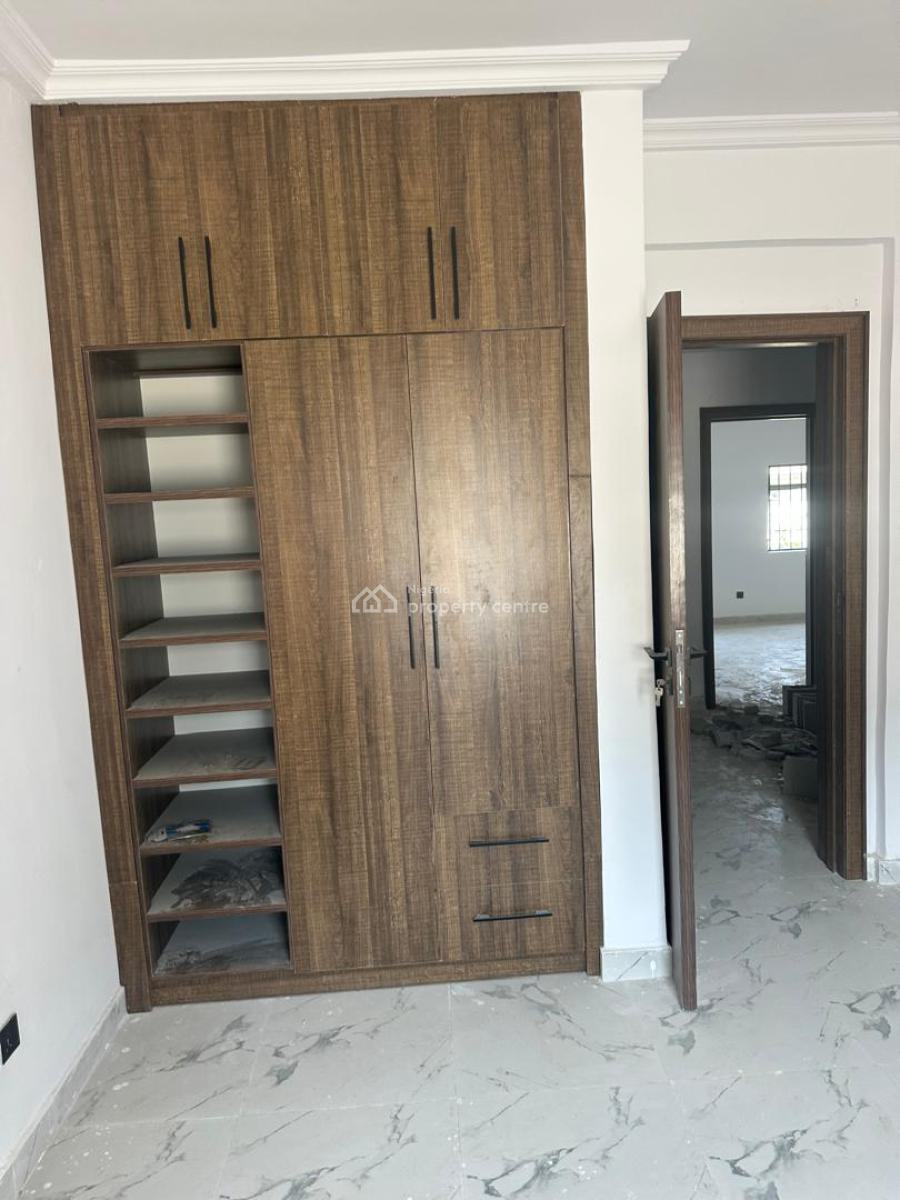 Spacious Service Studio Apartment with Personal Kitchen Upstairs, Salem, Ikate Elegushi, Lekki, Lagos, Self Contain (single Rooms) for Rent