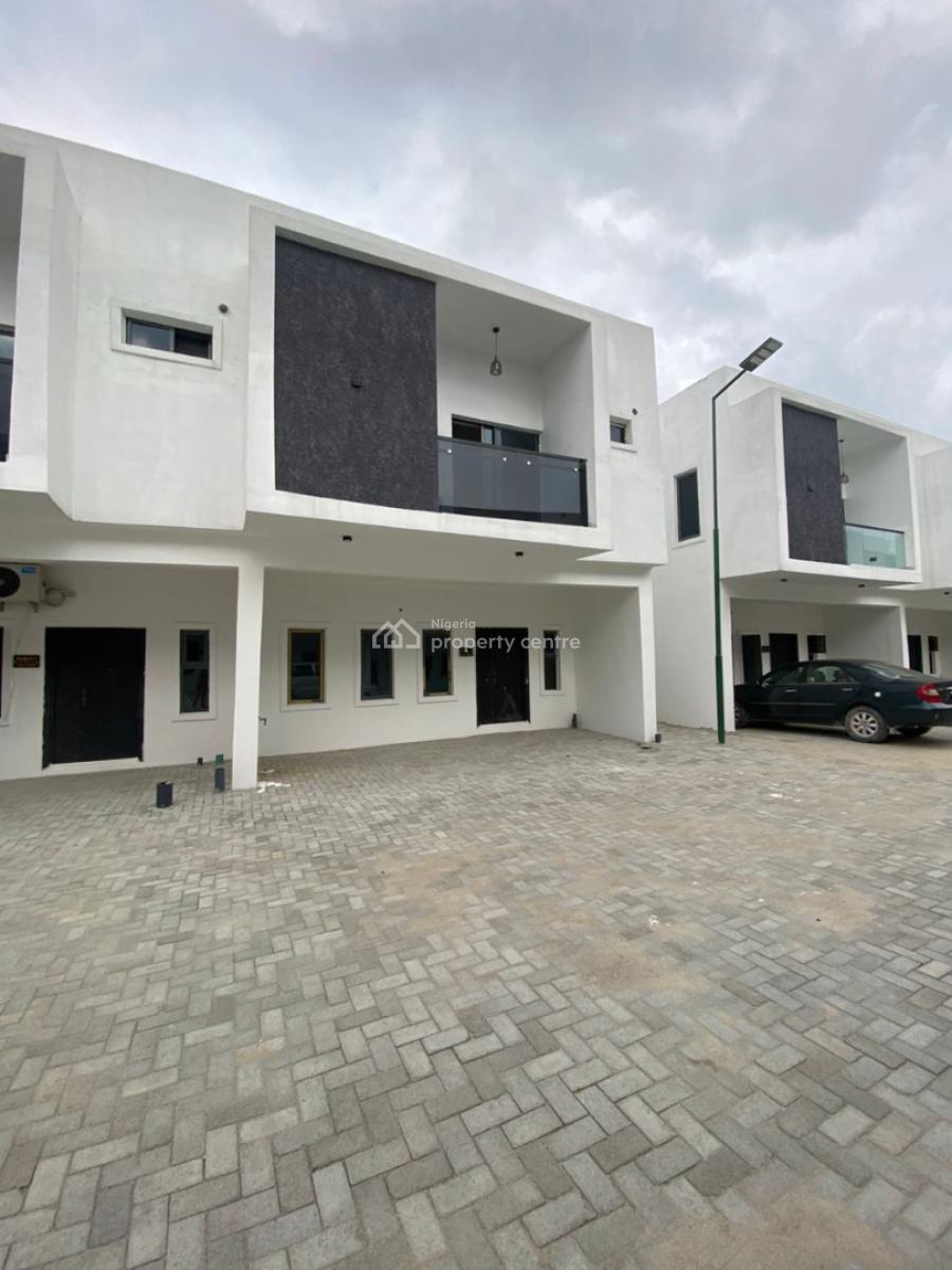 an Executive Three Bedroom Duplex, Royal Court Estate By Pepperoni Besides Abraham Adesanya Ajah, Lekki, Lagos, Terraced Duplex for Rent