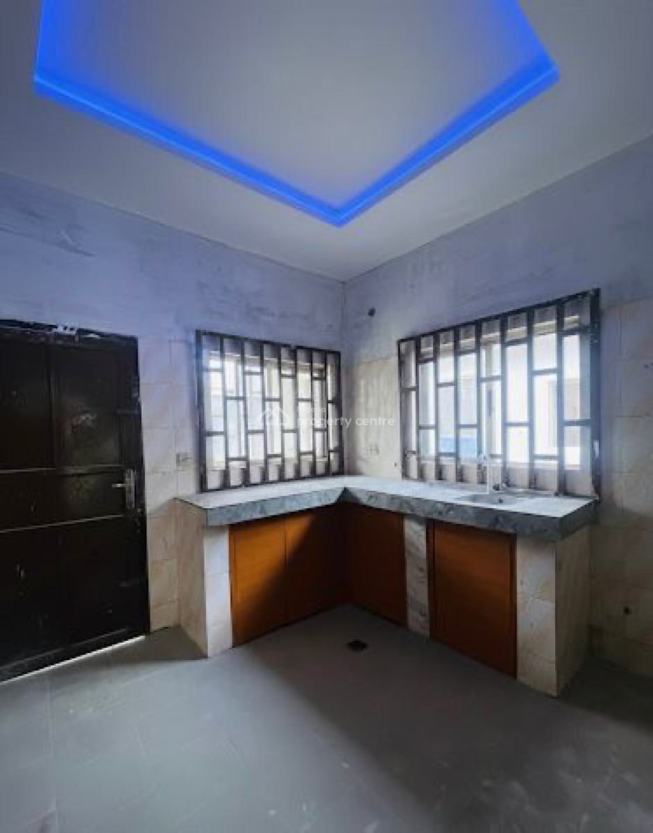 a Newly Built Three (3) Bedroom Flat, Off Four Lanes, Uyo, Akwa Ibom, House for Rent