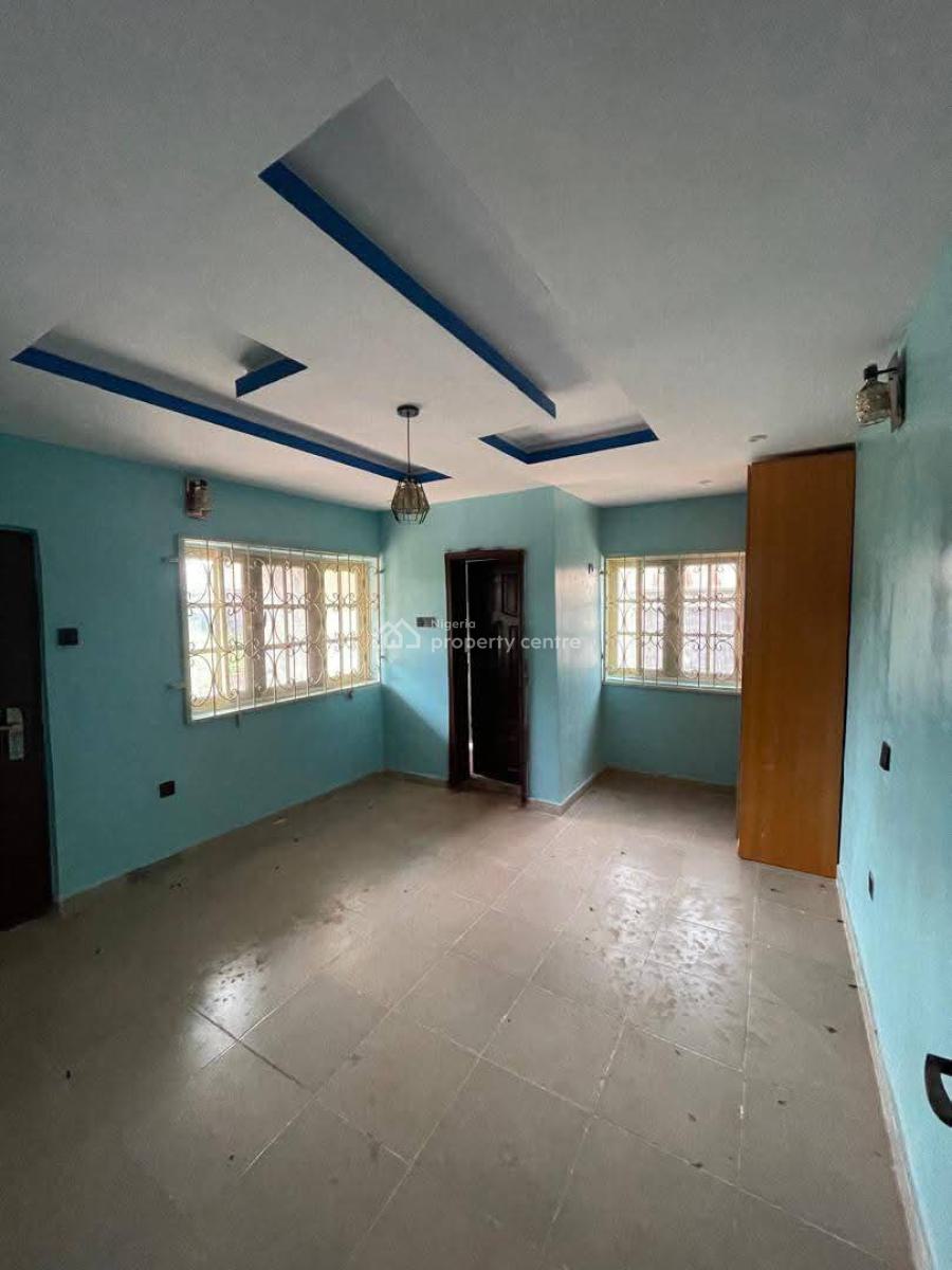 3bedroom Flat with Modern Facilities, Adebomi Pipeline,along Ayegun Oleyo Road,off Akala Express Ibadan, Ibadan, Oyo, Flat / Apartment for Rent