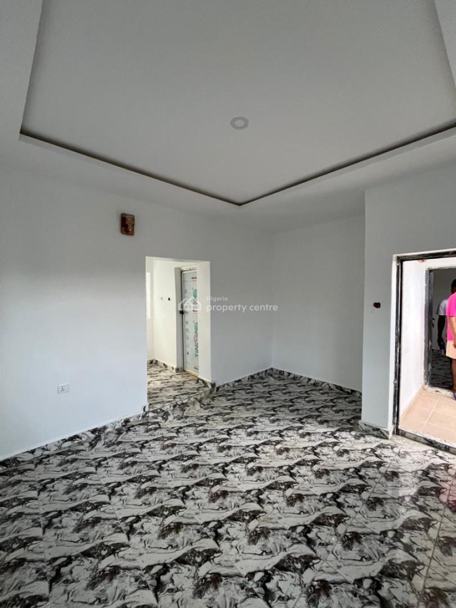 a Clean Self Contained Apartment, Ekpri Nsukara, Uyo, Akwa Ibom, House for Rent