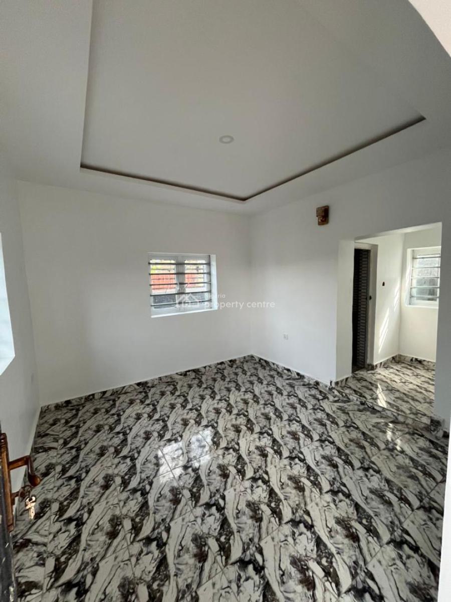 a Clean Self Contained Apartment, Ekpri Nsukara, Uyo, Akwa Ibom, House for Rent