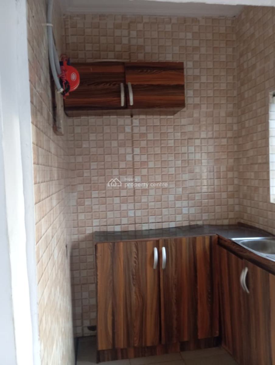 One Bedroom Apartment Available Now! Lease Today!, Ogombo,ajah, Meadow View Estate, Lekki, Lagos, Mini Flat (room and Parlour) for Rent