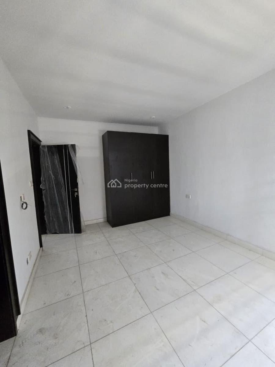 Stunning 2 Bedroom Apartment with a Bq, Ologolo, Lekki, Lagos, Flat / Apartment for Sale