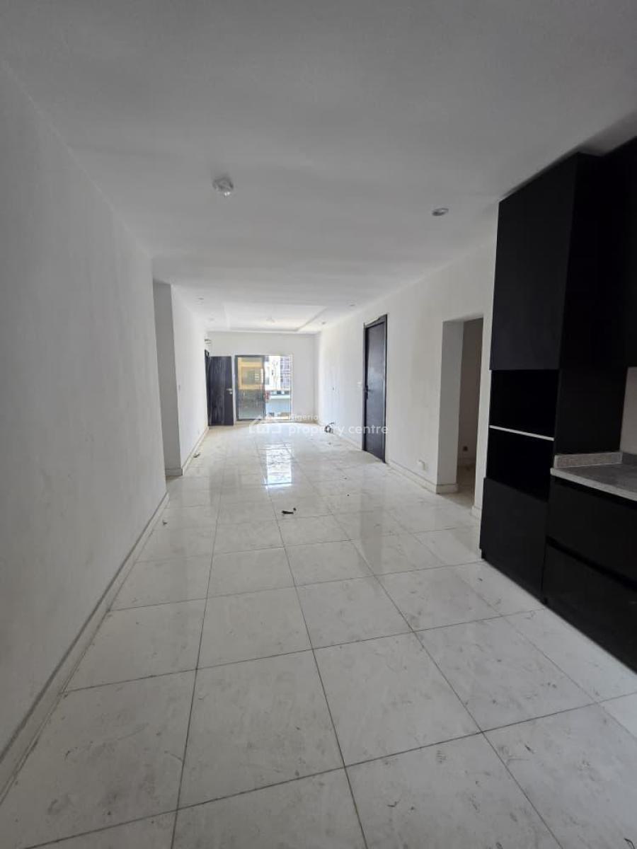 Stunning 2 Bedroom Apartment with a Bq, Ologolo, Lekki, Lagos, Flat / Apartment for Sale