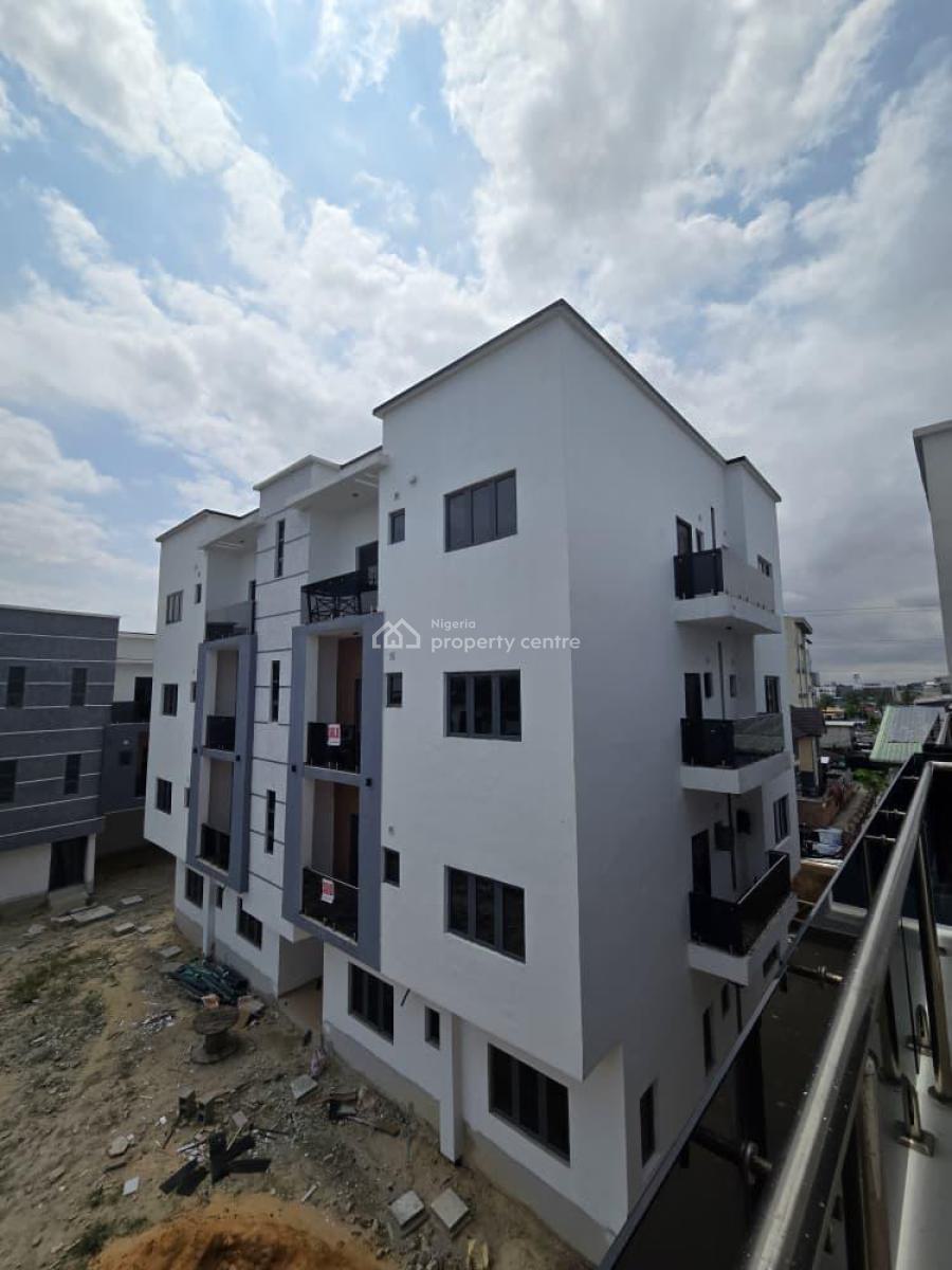 Stunning 2 Bedroom Apartment with a Bq, Ologolo, Lekki, Lagos, Flat / Apartment for Sale