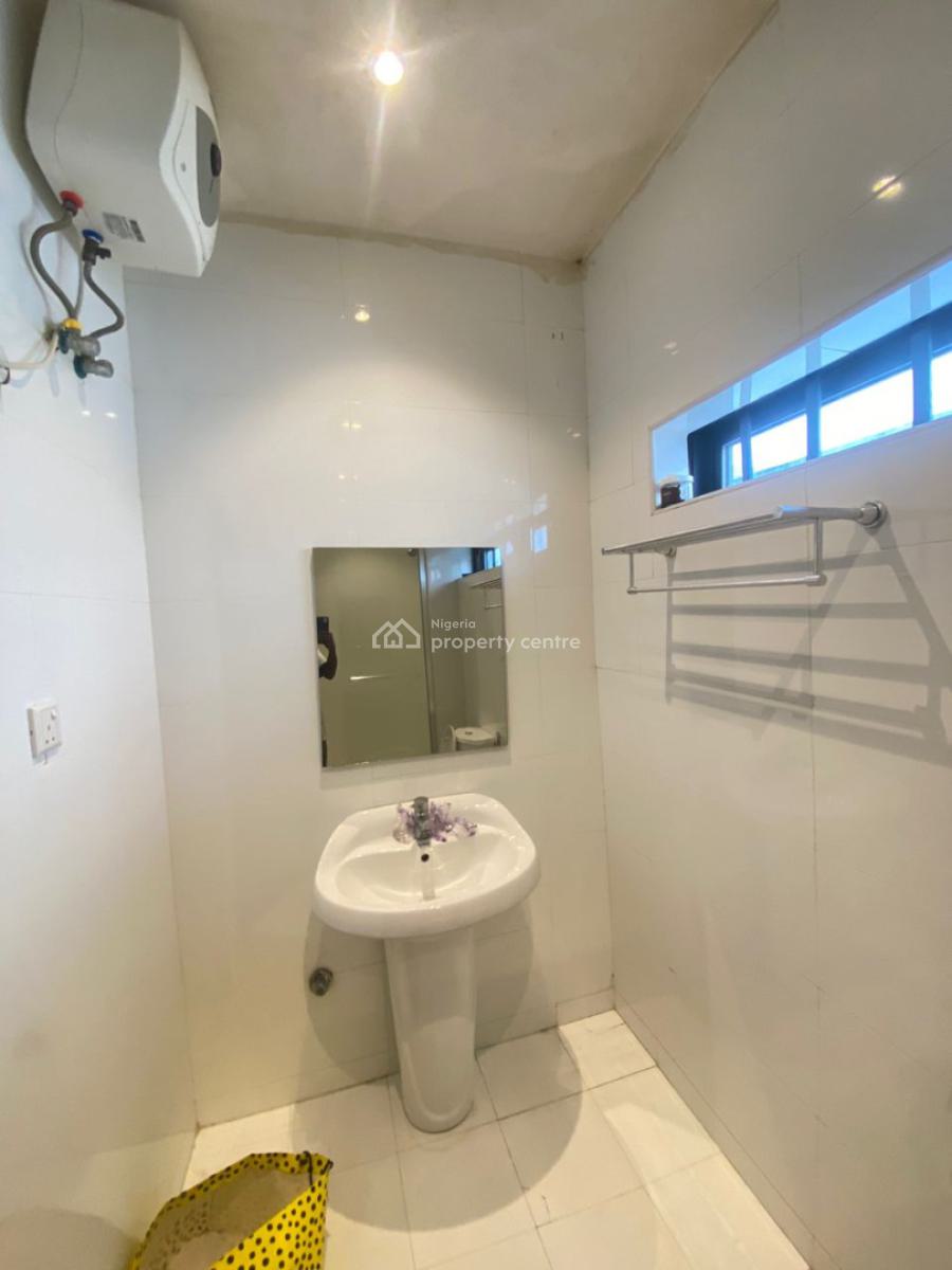 3 Bedroom Duplex with Bq, Lekki Phase 1, Lekki, Lagos, Semi-detached Duplex for Rent