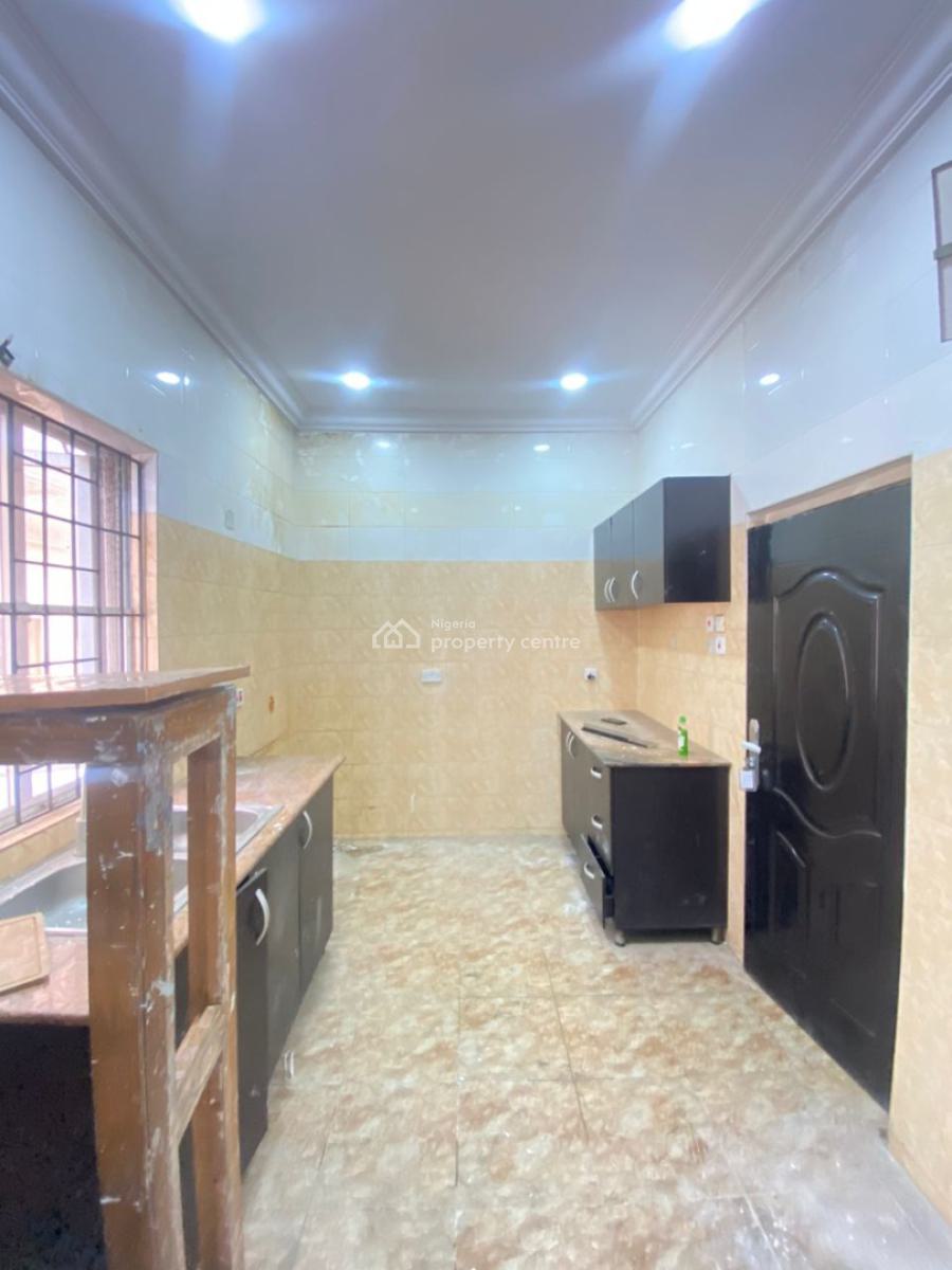 2 Bedroom Apartment, Off Freedom Way, Lekki Phase 1, Lekki, Lagos, Flat / Apartment for Rent