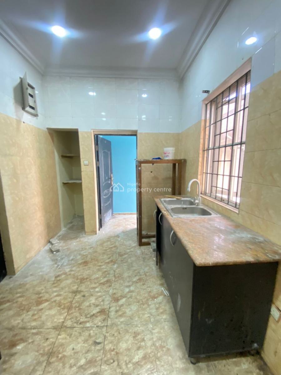 2 Bedroom Apartment, Off Freedom Way, Lekki Phase 1, Lekki, Lagos, Flat / Apartment for Rent