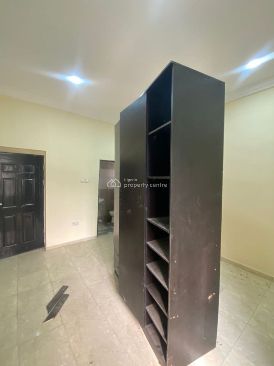 2 Bedroom Apartment, Off Freedom Way, Lekki Phase 1, Lekki, Lagos, Flat / Apartment for Rent