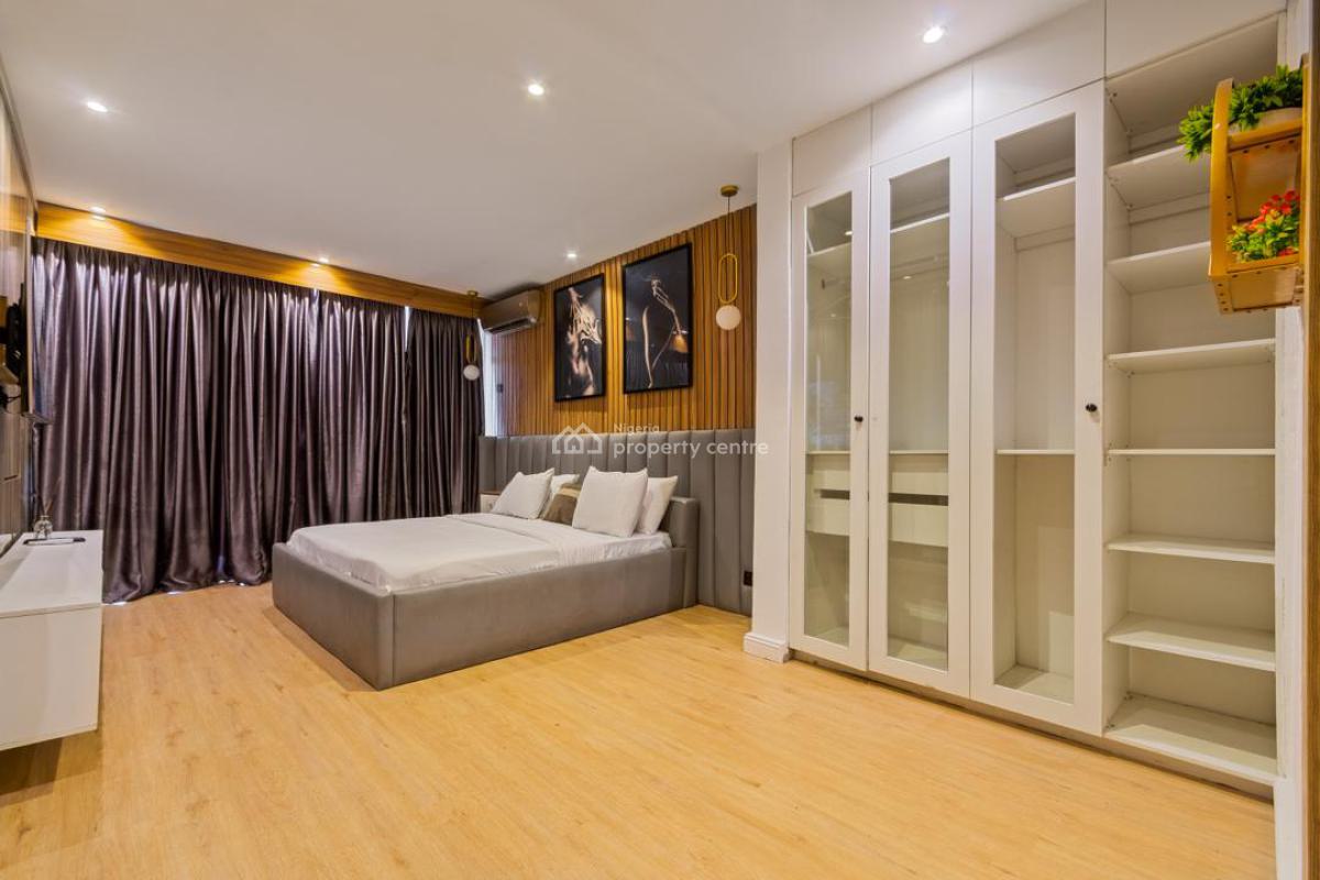 Luxury Water Front 3 Bedroom Apartment, Off Admiralty Way, Lekki Phase 1, Lekki, Lagos, Flat / Apartment Short Let