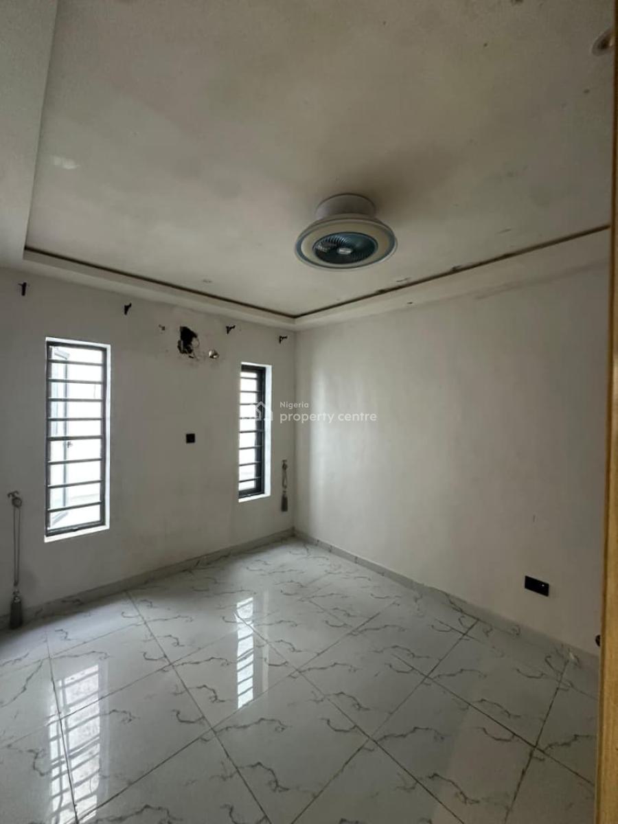 Well Maintained 1bedroom Apartment, Ologolo, Lekki, Lagos, Flat / Apartment for Rent