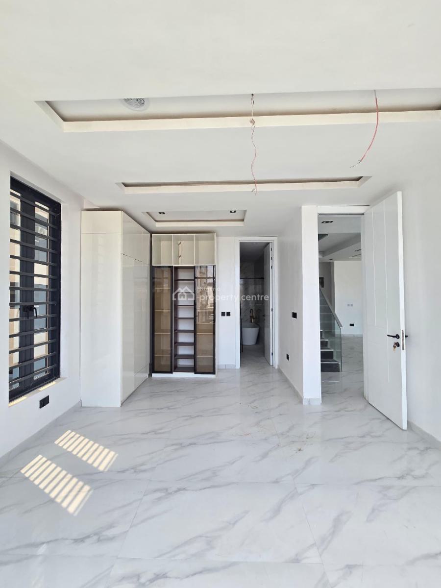 Gorgeous 5 Bedroom Duplex with a Bq and a Pool, Ologolo, Lekki, Lagos, House for Sale